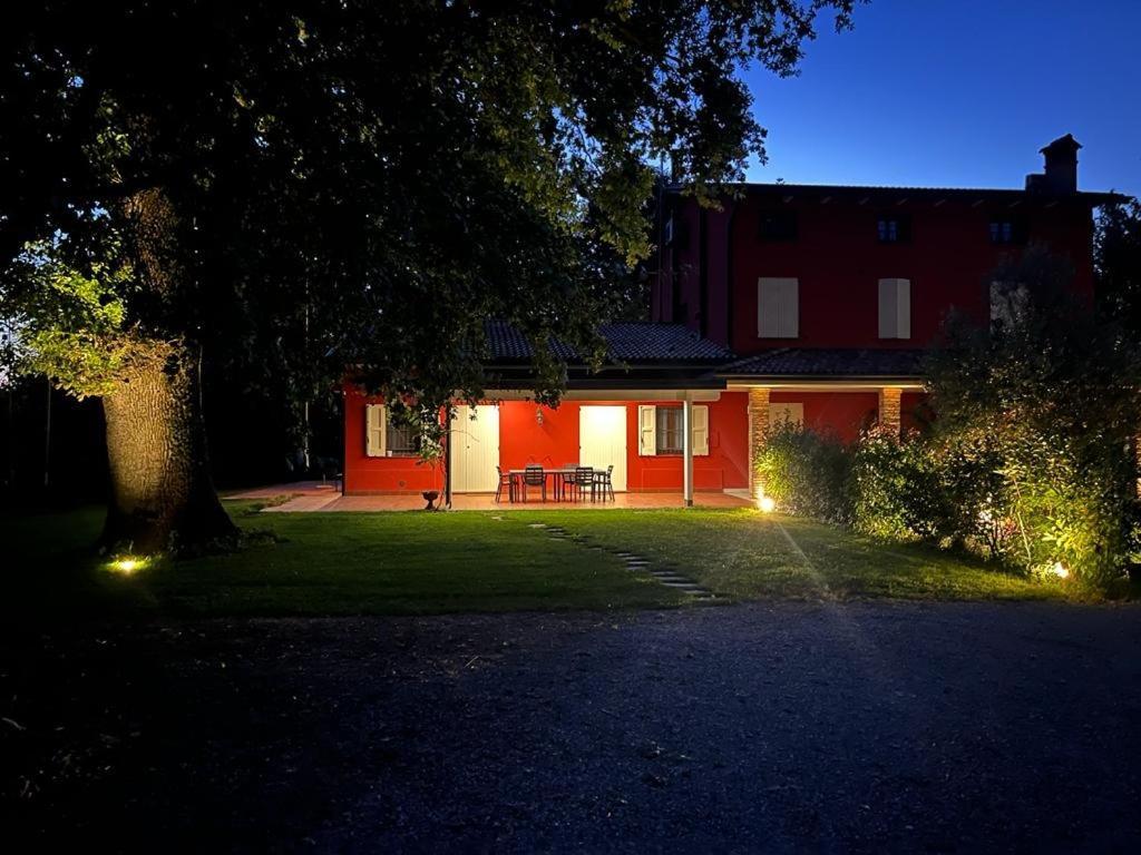 Tenuta Ferrari Cortile المظهر الخارجي الصورة